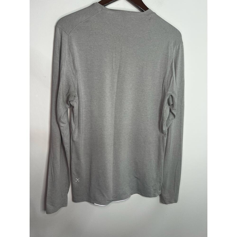 Men’s Lululemon long sleeve heathered vapor Size Medium - Picture 4 of 4